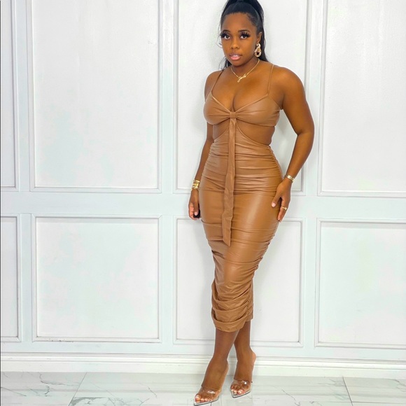 Camel Color Midi Dress Size Small - Picture 1 of 4